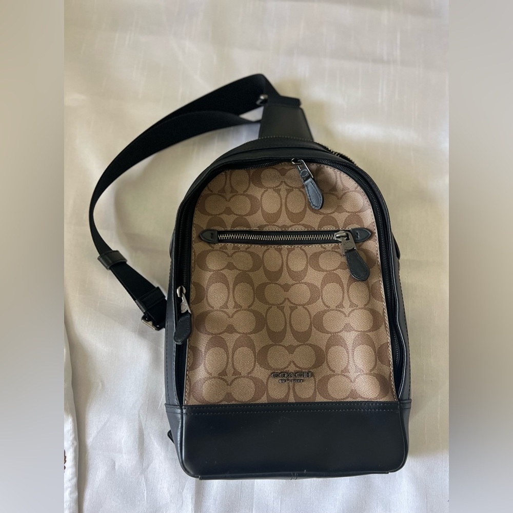 $85 New Original Coach Cross Body bag Unisex Graham Pack